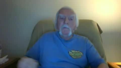Snapshot of capecod21 chatting on 02-16-25, 07:16 capecod21 online show from 02-16-25, 07:16