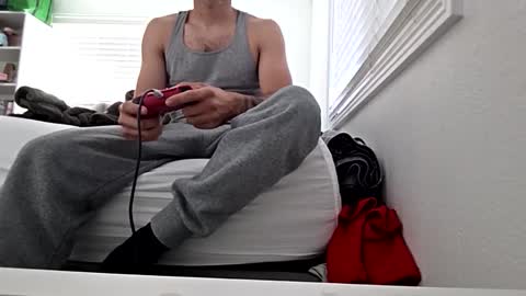 Snapshot of cappinrc8 chatting on 12-19-25, 06:04 cappinrc8 online show from 12-19-25, 06:04