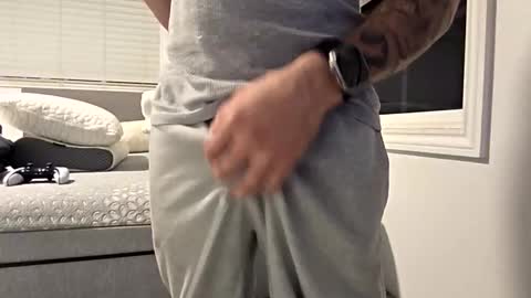 Snapshot of cappinrc8 chatting on 02-06-26, 03:00 cappinrc8 online show from 02-06-26, 03:00