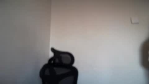 Emma online show from 11-24-25, 05:51