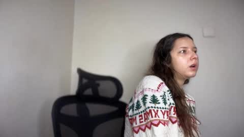 Emma online show from 01-19-26, 05:22