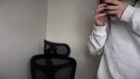 Emma online show from 02-03-26, 06:40