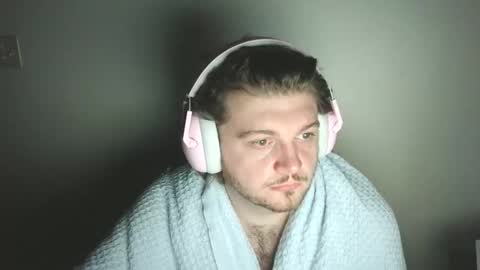 Snapshot of captianplanet1313 chatting on 10-19-25, 09:21 captianplanet1313 online show from 10-19-25, 09:21