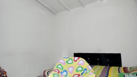 Snapshot of cardrey05 chatting on 02-27-25, 05:36 Carlos and Cristian online show from 02-27-25, 05:36