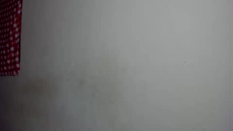 Snapshot of cardrey05 chatting on 09-27-25, 09:53 Carlos and Cristian online show from 09-27-25, 09:53