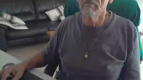 Snapshot of cargo69 chatting on 09-21-25, 02:51 cargo69 online show from 09-21-25, 02:51