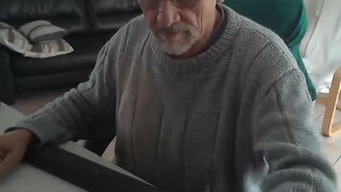 Snapshot of cargo69 chatting on 01-18-26, 12:31 cargo69 online show from 01-18-26, 12:31