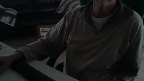 Snapshot of cargo69 chatting on 03-07-26, 04:37 cargo69 online show from 03-07-26, 04:37