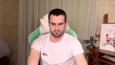 Snapshot of cari_2you chatting on 11-26-25, 07:48 Cari online show from 11-26-25, 07:48