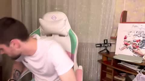 Snapshot of cari_2you chatting on 11-27-25, 07:49 Cari online show from 11-27-25, 07:49