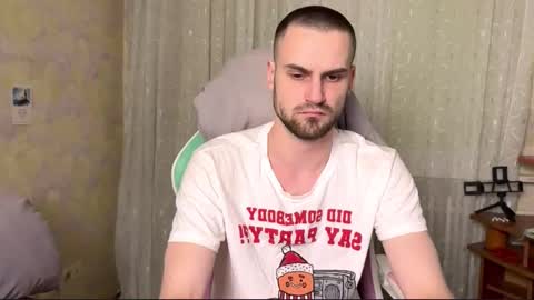 Snapshot of cari_2you chatting on 12-04-25, 07:11 Cari online show from 12-04-25, 07:11