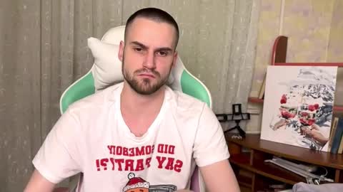 Snapshot of cari_2you chatting on 12-05-25, 08:05 Cari online show from 12-05-25, 08:05