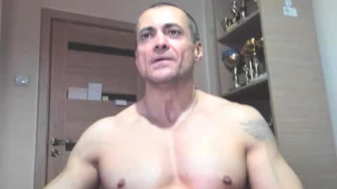 Snapshot of carin_the_body chatting on 11-28-25, 02:53 Laz online show from 11-28-25, 02:53