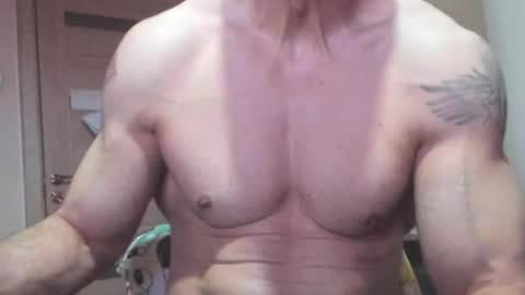 Snapshot of carin_the_body chatting on 05-19-26, 03:29 Laz online show from 05-19-26, 03:29