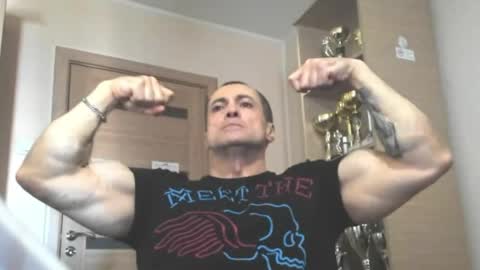Snapshot of carin_the_body chatting on 05-27-26, 10:34 Laz online show from 05-27-26, 10:34