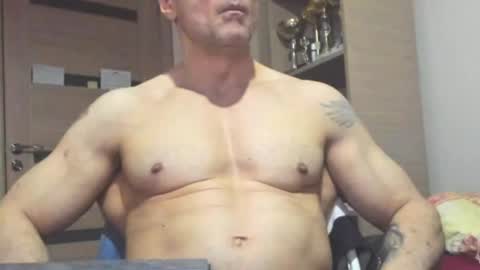 Snapshot of carin_the_body chatting on 05-27-26, 10:40 Laz online show from 05-27-26, 10:40