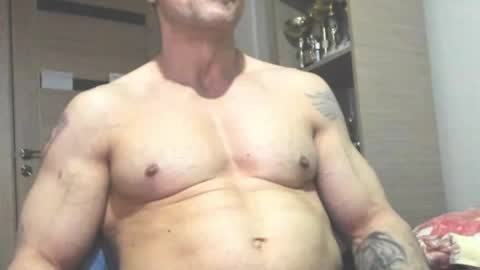 Snapshot of carin_the_body chatting on 05-31-26, 06:09 Laz online show from 05-31-26, 06:09