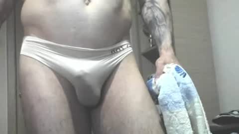 Snapshot of carin_the_body chatting on 06-11-26, 12:32 Laz online show from 06-11-26, 12:32
