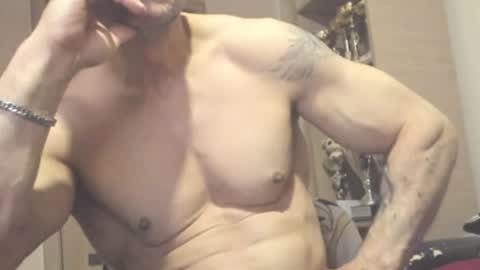 Snapshot of carin_the_body chatting on 06-12-26, 06:56 Laz online show from 06-12-26, 06:56