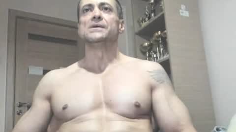 Snapshot of carin_the_body chatting on 06-21-26, 03:36 Laz online show from 06-21-26, 03:36