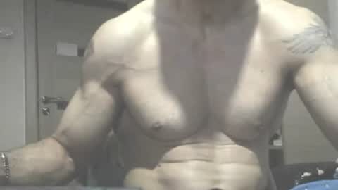 Snapshot of carin_the_body chatting on 07-18-26, 09:07 Laz online show from 07-18-26, 09:07