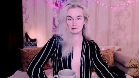 Carin online show from 02-28-26, 01:17