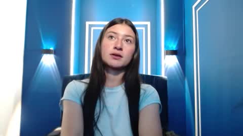 Carito online show from 11-27-25, 03:41