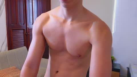 Snapshot of carl_dixon chatting on 05-28-26, 07:44 carl_dixon online show from 05-28-26, 07:44