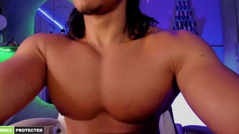 Snapshot of carl_smithh chatting on 12-03-24, 07:10 Carl online show from 12-03-24, 07:10