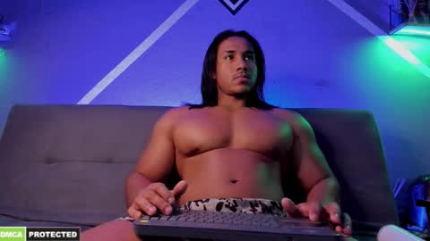 Snapshot of carl_smithh chatting on 09-27-25, 07:41 Carl online show from 09-27-25, 07:41