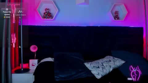 carla online show from 03-23-26, 04:27