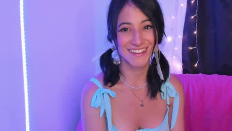 Snapshot of carla_smith__ chatting on 12-04-24, 06:44 Carla online show from 12-04-24, 06:44