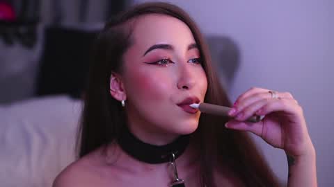 CarlaGavin online show from 12-11-24, 01:28