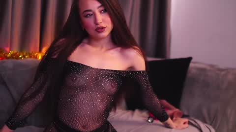 CarlaGavin online show from 01-04-25, 09:10