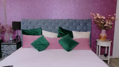 carlareys online show from 03-25-26, 07:03