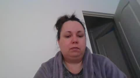 Snapshot of carlaruth chatting on 11-23-25, 06:13 Carlaruth online show from 11-23-25, 06:13