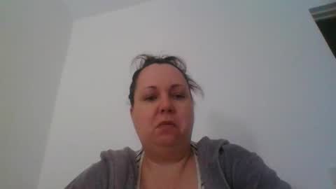 Snapshot of carlaruth chatting on 11-29-25, 05:10 Carlaruth online show from 11-29-25, 05:10