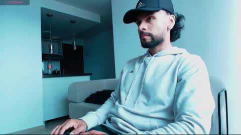 Snapshot of carlbadams96 chatting on 03-08-26, 07:17 sebasfit online show from 03-08-26, 07:17