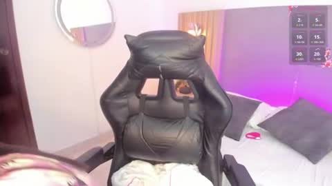 C A R L I N A online show from 07-21-26, 12:40