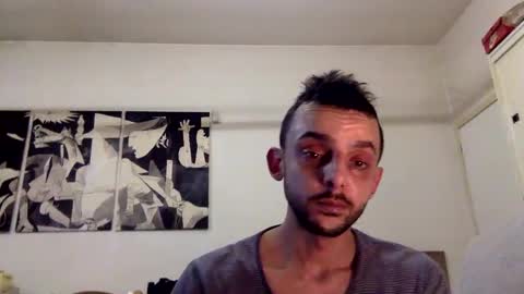 Snapshot of carlos037tm chatting on 01-04-25, 09:52 Carlos online show from 01-04-25, 09:52