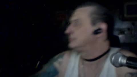 carlos712009 online show from 04-20-26, 06:05