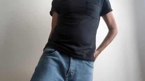 Snapshot of carlos_live_ chatting on 06-29-26, 10:21 carlos_live_ online show from 06-29-26, 10:21