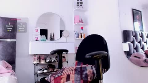 carloshero69 online show from 07-18-26, 08:34