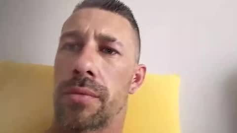 carlosrm440882 online show from 04-28-26, 02:00
