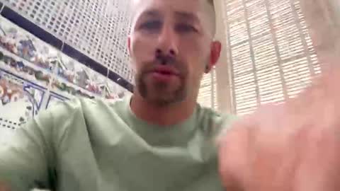 carlosrm440882 online show from 05-10-26, 07:24