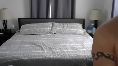 Snapshot of carltun1974 chatting on 02-11-25, 02:24 Carl online show from 02-11-25, 02:24