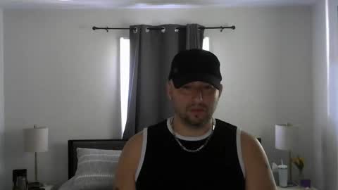 Snapshot of carltun1974 chatting on 06-08-26, 01:22 Carl online show from 06-08-26, 01:22