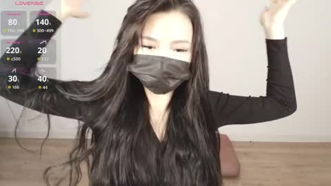 Snapshot of carlune chatting on 05-13-26, 03:37 Carlune online show from 05-13-26, 03:37