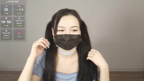 Snapshot of carlune chatting on 05-26-26, 03:35 Carlune online show from 05-26-26, 03:35