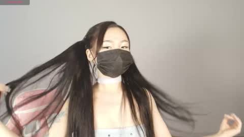 Snapshot of carlune chatting on 05-29-26, 05:16 Carlune online show from 05-29-26, 05:16